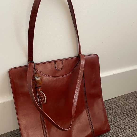 HOBO leather tote - in pristine condition - Picture 5 of 6